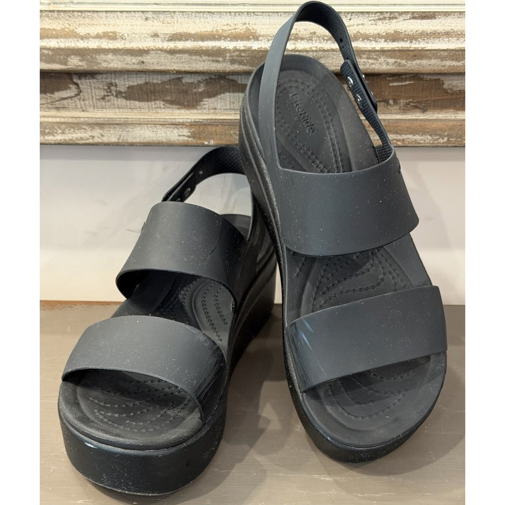 Crocs LiteRide Brooklyn black Platform Low Wedge Ankle Strap Sandals Size 9